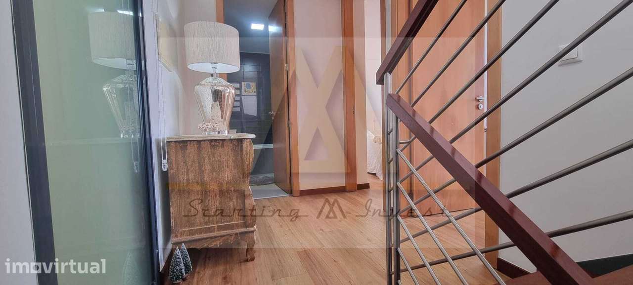 Apartamento T2 Triplex com 2 lugares garagem - Grande imagem: 5/37