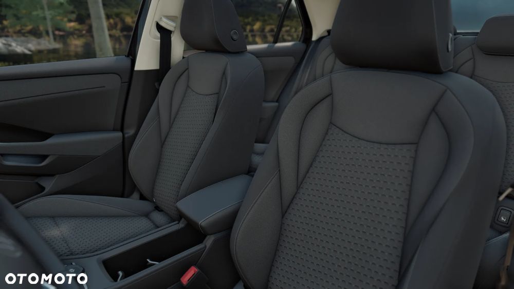 Volkswagen T-Roc 1.5 eTSI Life DSG - 11
