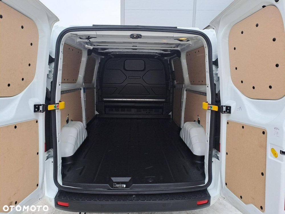 Ford Transit Custom - 13