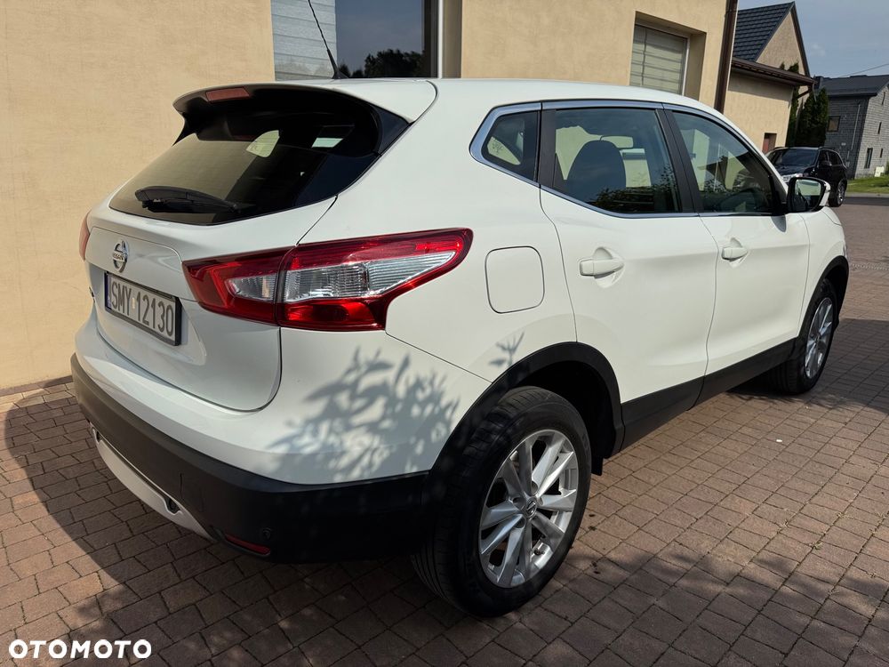 Nissan Qashqai 1.2 DIG-T N-Connecta - 6