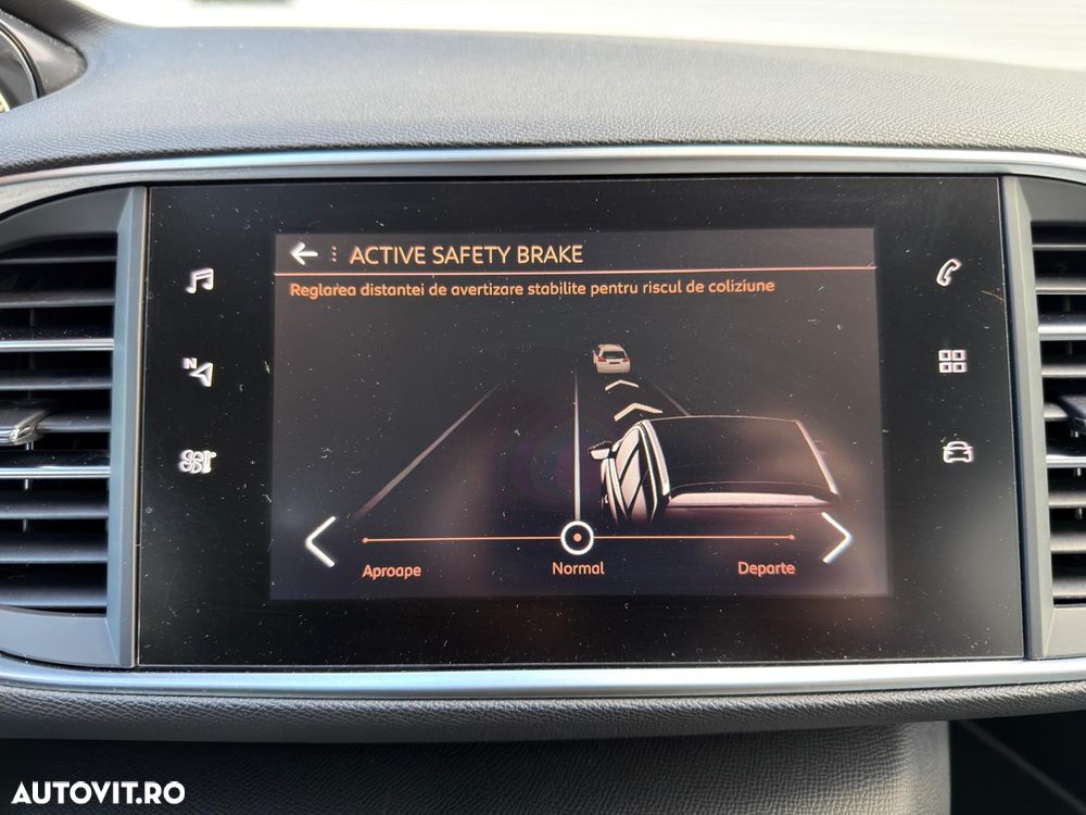 Peugeot 308 PureTech 130 GPF EAT8 Stop & Start Allure - 31