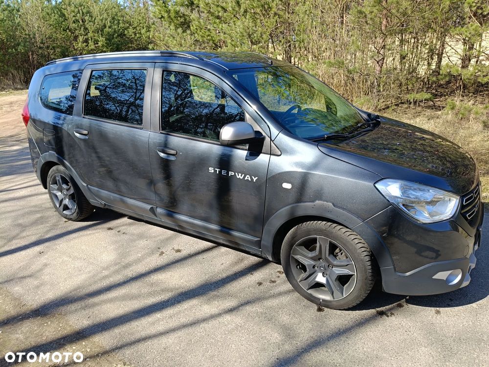 Dacia Lodgy dCi 110 Stepway - 3