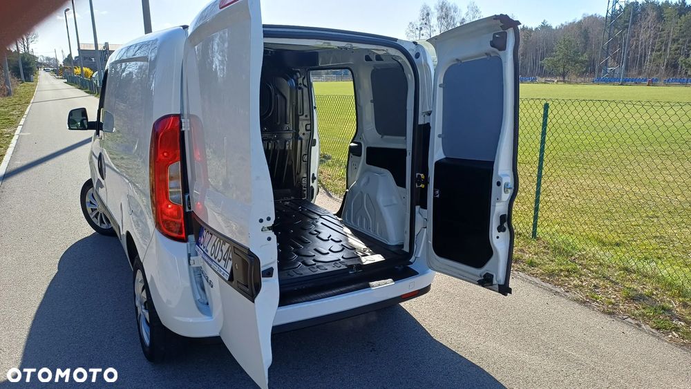 Fiat DOBLO - 18