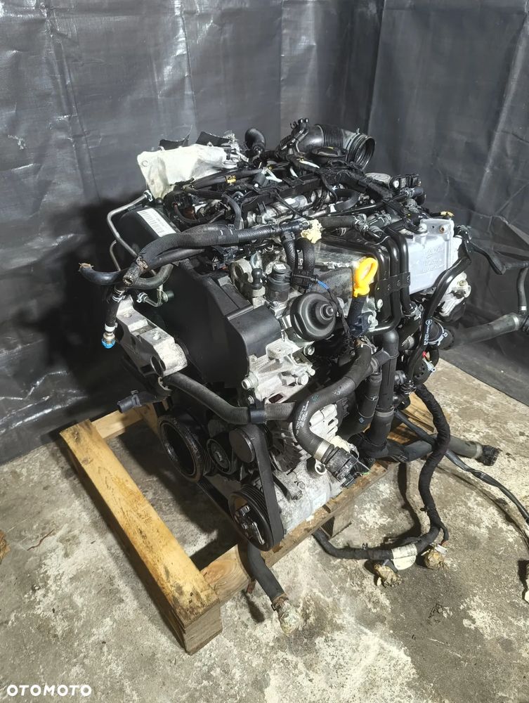 SILNIK 1.6 TDI SKODA SEAT VW AUDI CRk KOMPLETNY