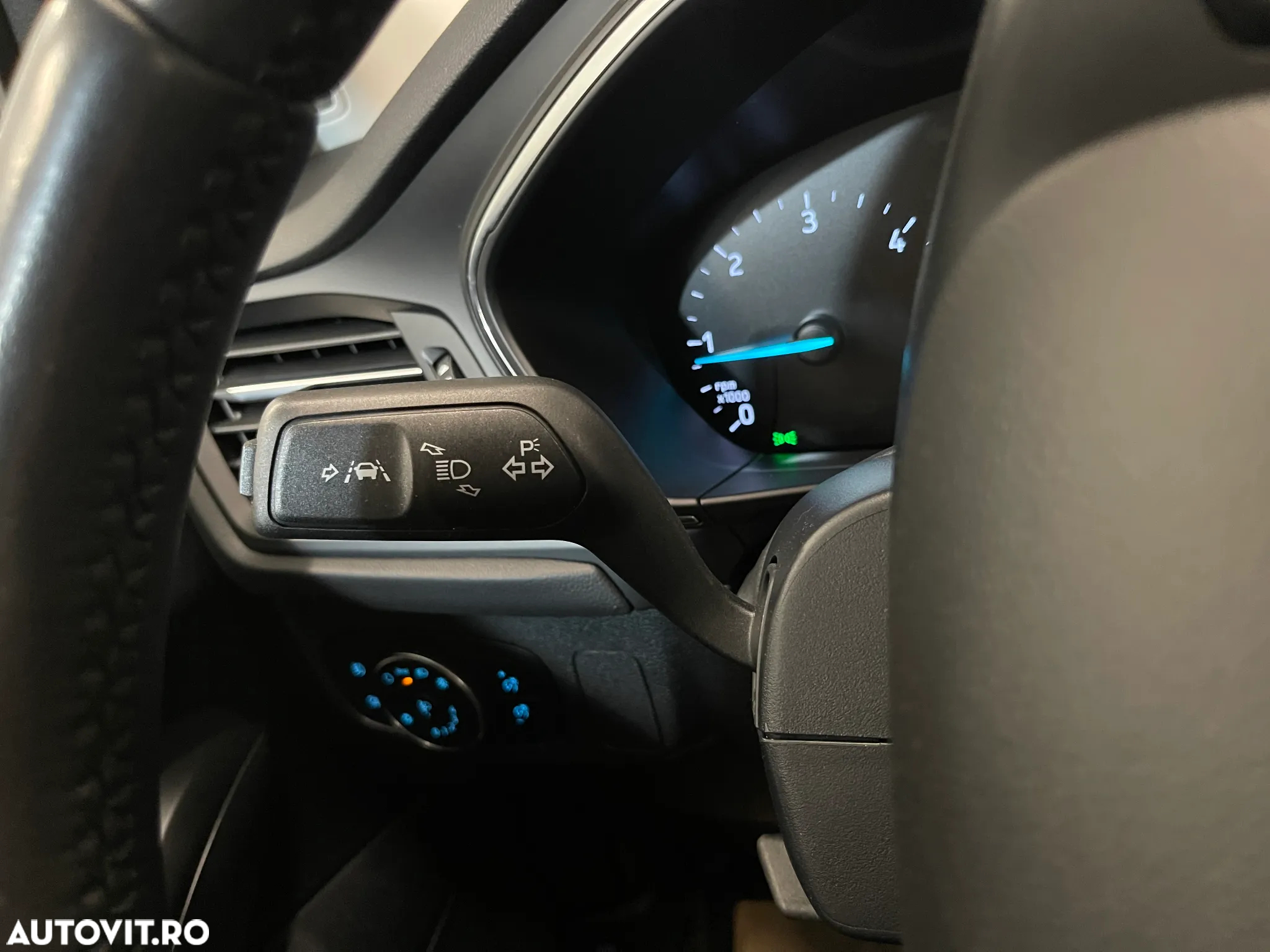 Ford Focus 2.0 EcoBlue Titanium - 31