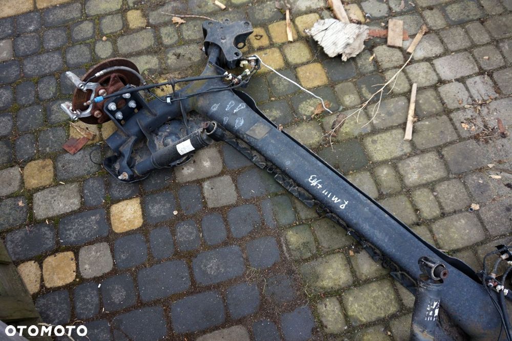 TYLNA OŚ BELKA ZAWIESZENIA MEGANE III PH1  RENAULT 2008-2010 - 8