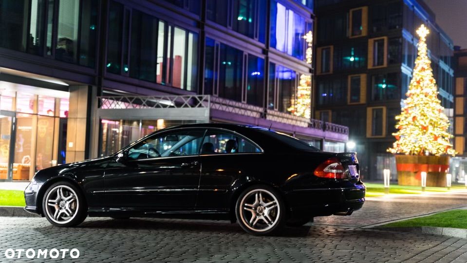 Mercedes-Benz CLK 55 AMG - 8