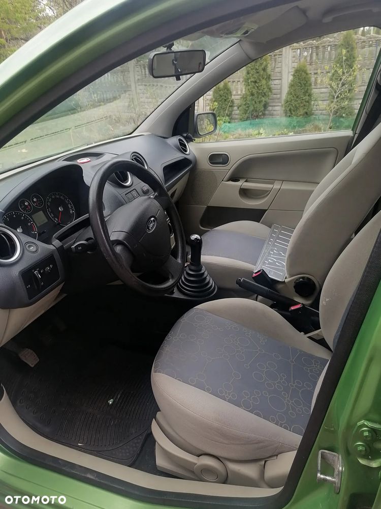 Ford Fiesta 1.4 - 4