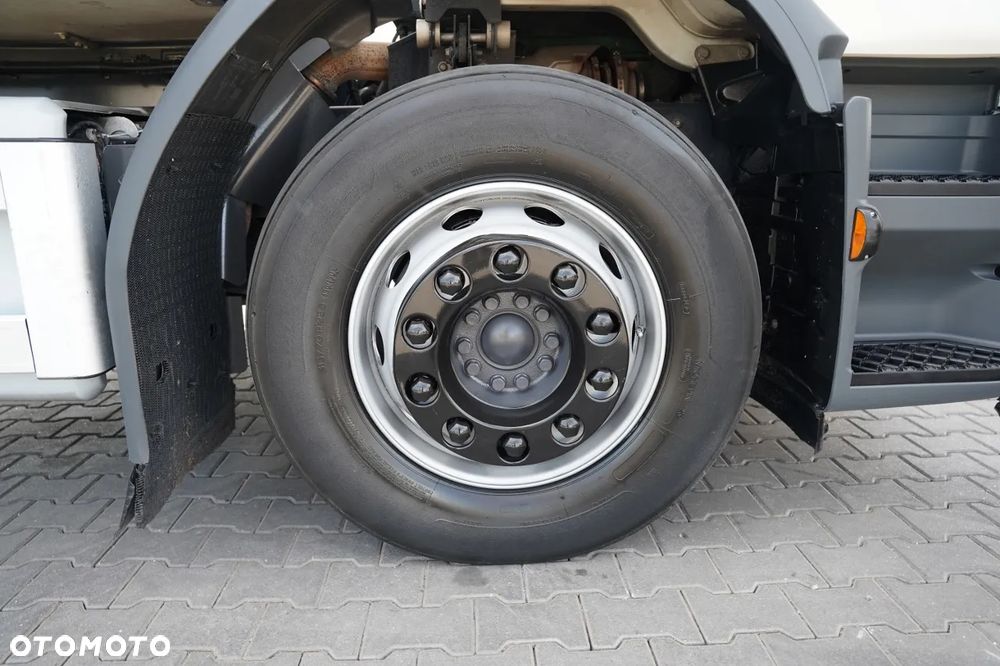 MAN FE 280 / 4x2 / CHŁODNIA / CARRIER SUPRA 1250 MT / MULTITEMPERATURA / WINDA DHOLLANDIA 2500 KG / EURO 6 - 15