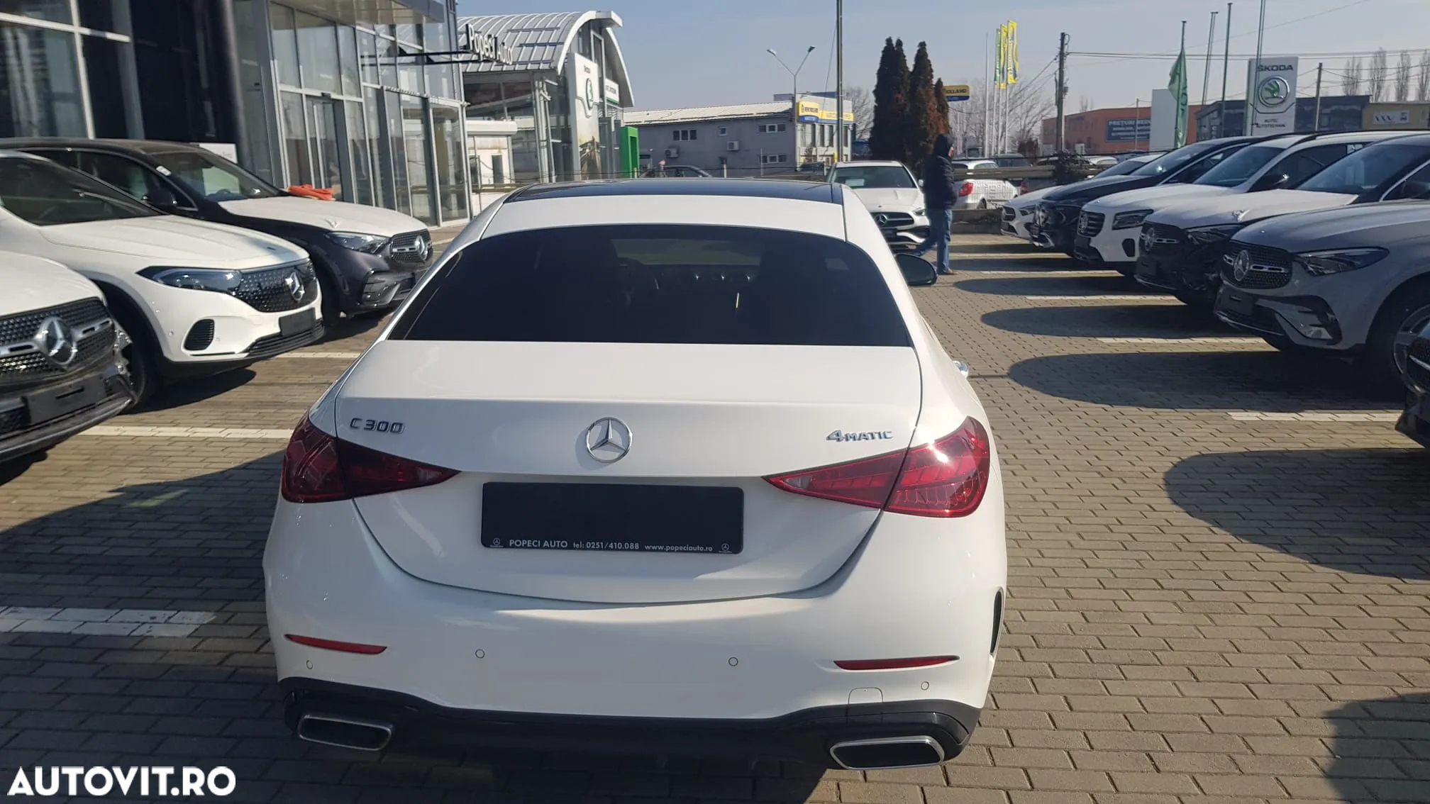 Mercedes-Benz C 300 4MATIC Aut. - 8