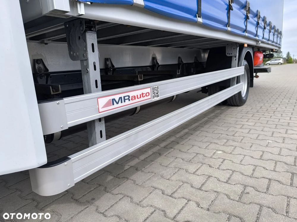 Iveco Daily 70C18 Sypialnia 2 Łóżka, WINDA!, 15 Palet, 2x Firana + Zsuwany Dach! - 37