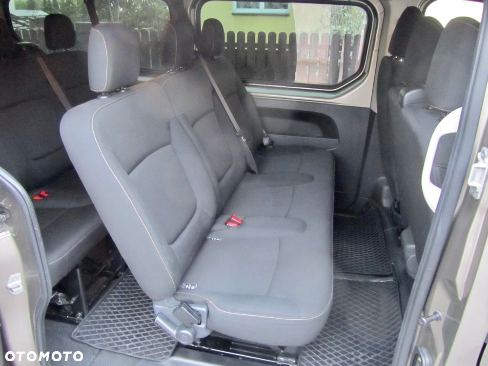 Renault Trafic - 19