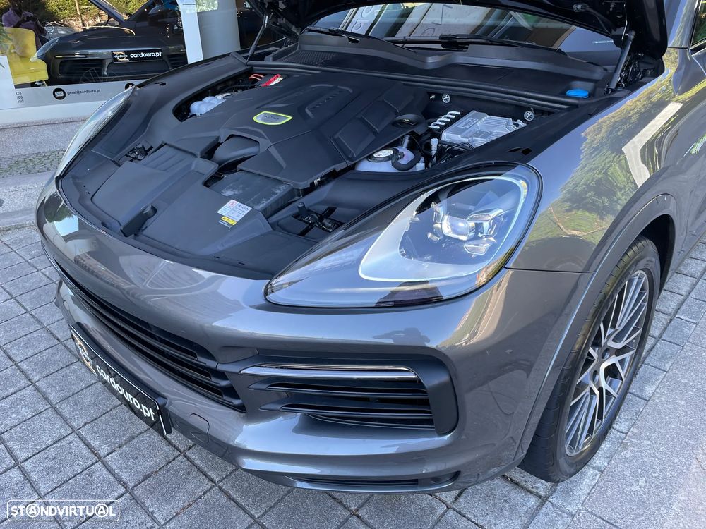Porsche Cayenne Coupé E-Hybrid - 55