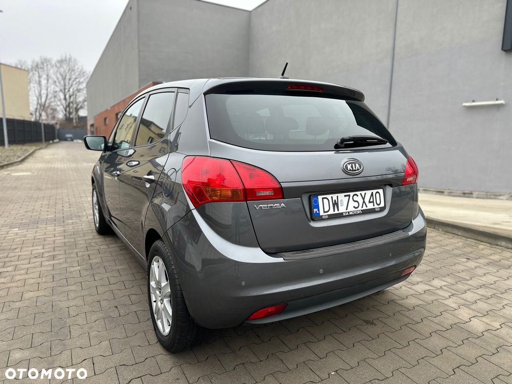 Kia Venga 1.4 CVVT Vision - 3