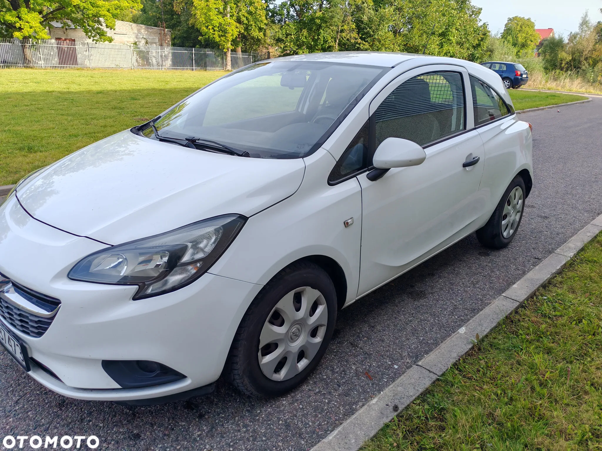 Opel CORSA - 2