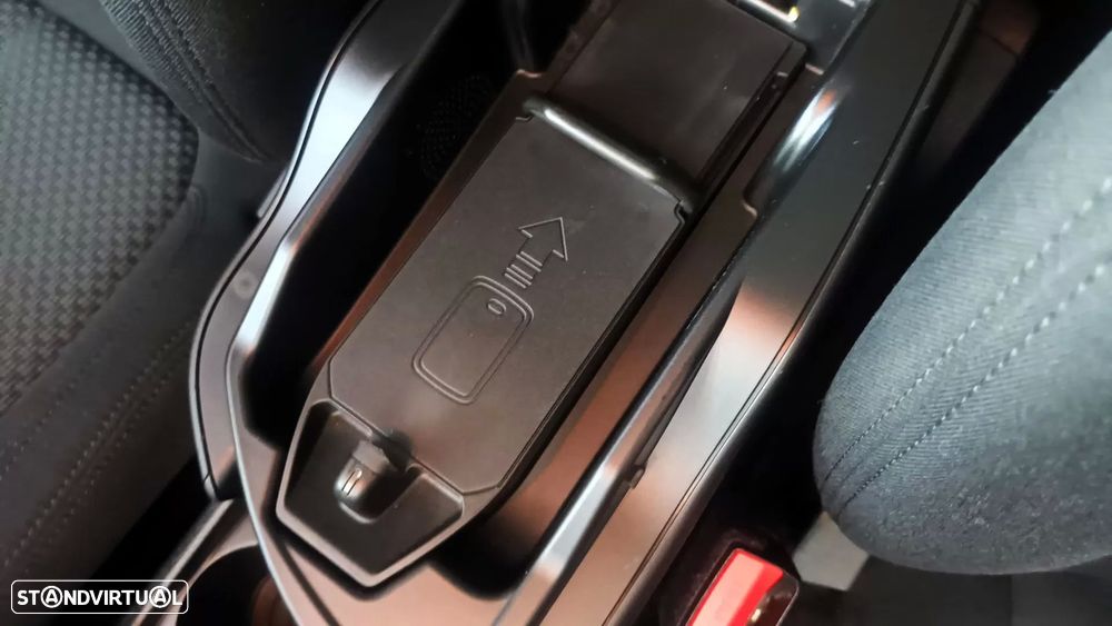 BMW 225xe Active Tourer Line Sport - 52