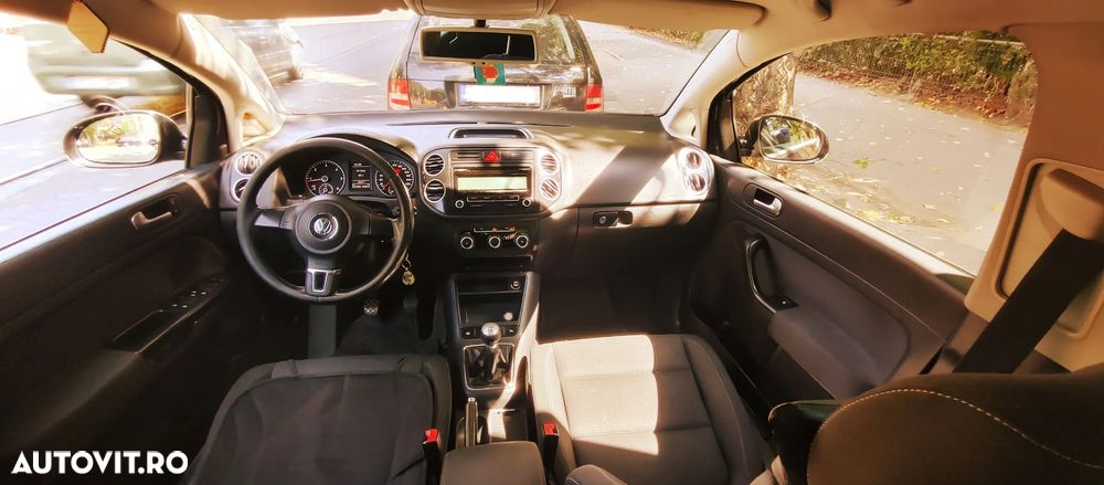 Volkswagen Golf Plus 1.6 TDI DPF Comfortline - 8