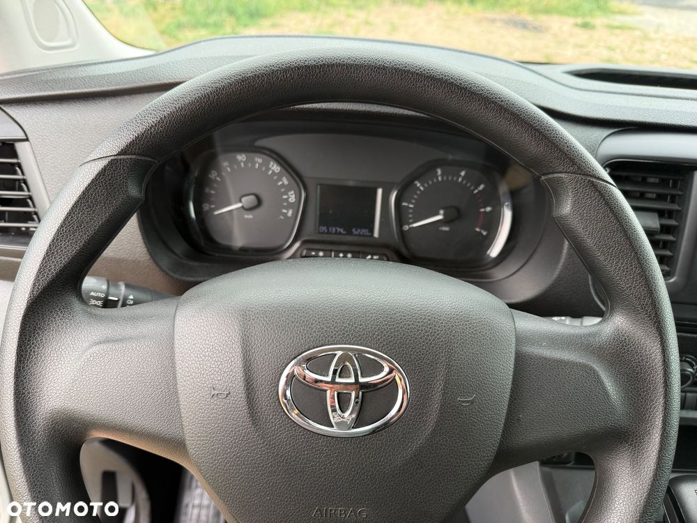 Toyota Proace - 14