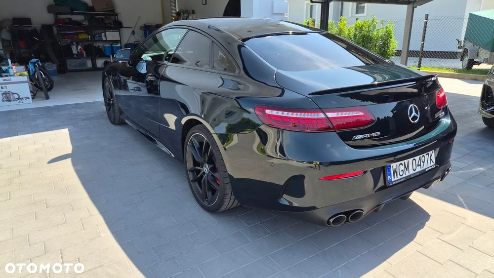 Mercedes-Benz Klasa E AMG 53 4-Matic+ - 3