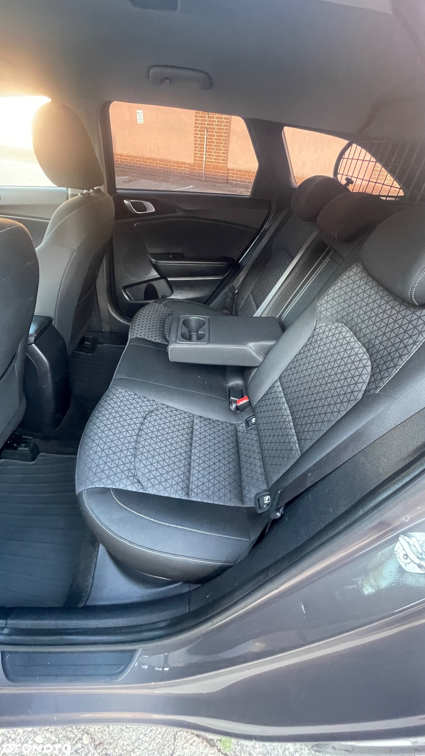 Kia Ceed 1.6 CRDi SCR M - 20