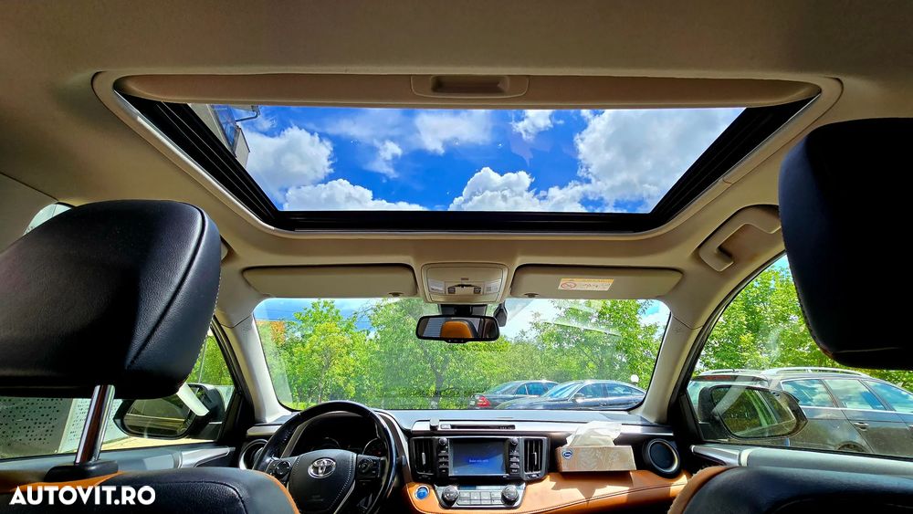 Toyota RAV4 - 30