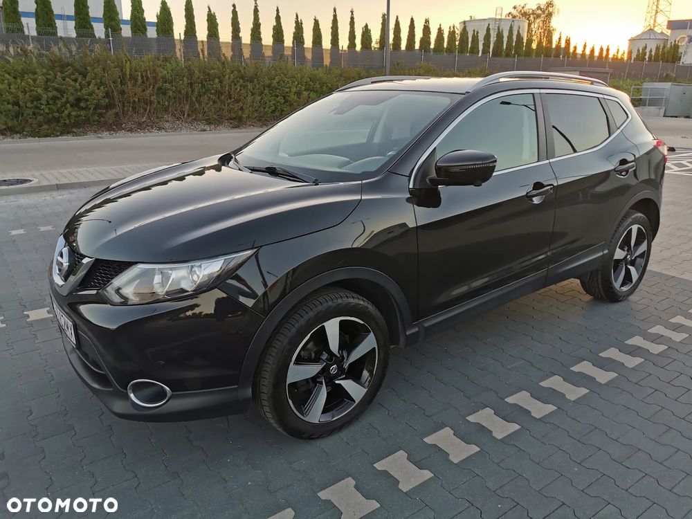 Nissan Qashqai 1.6 DIG-T N-Connecta - 2
