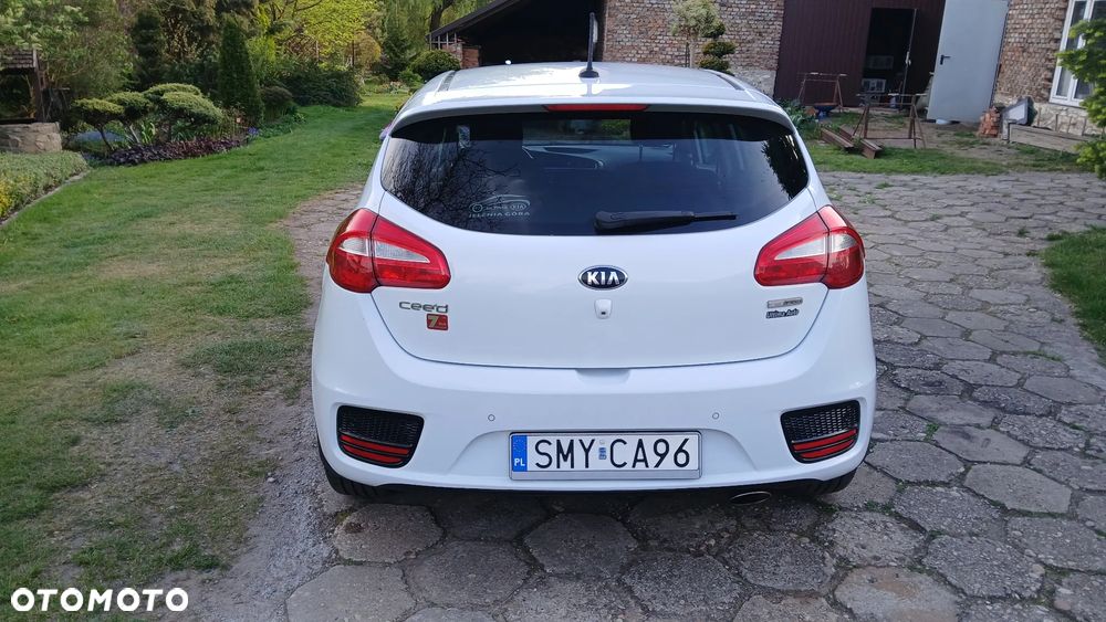Kia Ceed 1.6 CRDi L Business Line - 4