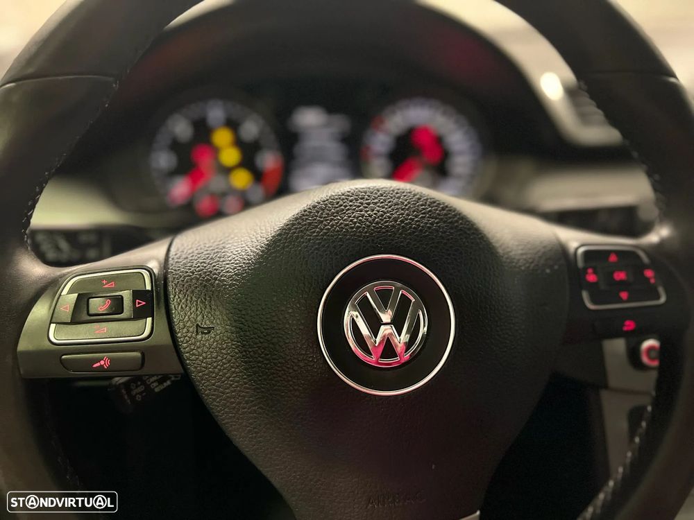 VW Passat 1.6 TDI BlueMotion - 10