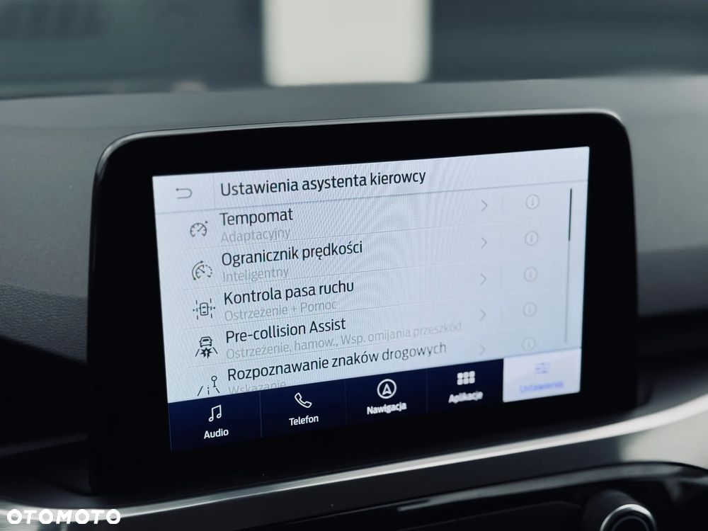 Ford Kuga 2.0 EcoBlue Hybrid TITANIUM - 32