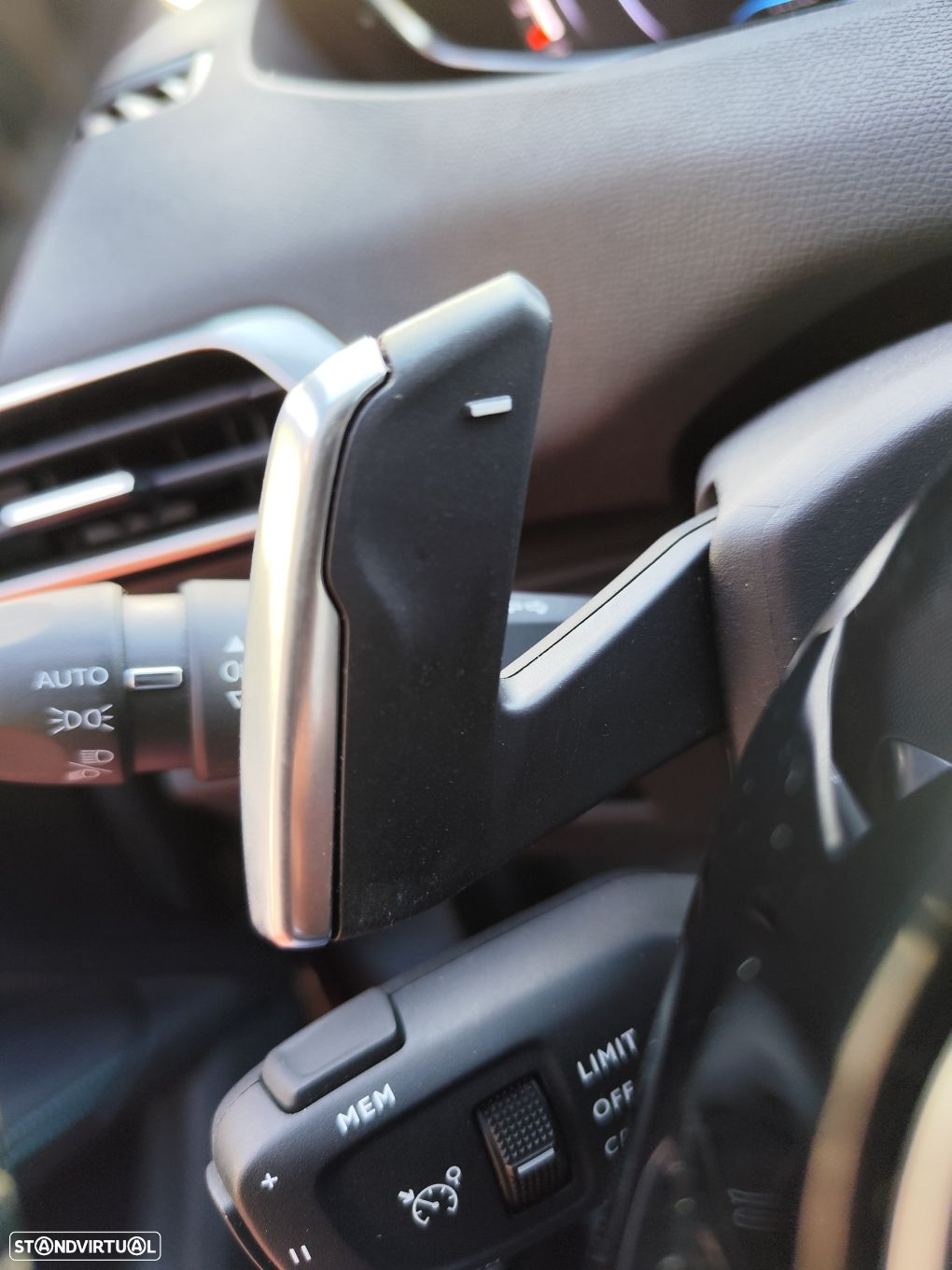 Peugeot 5008 1.2 PureTech Allure Pack EAT8 - 21