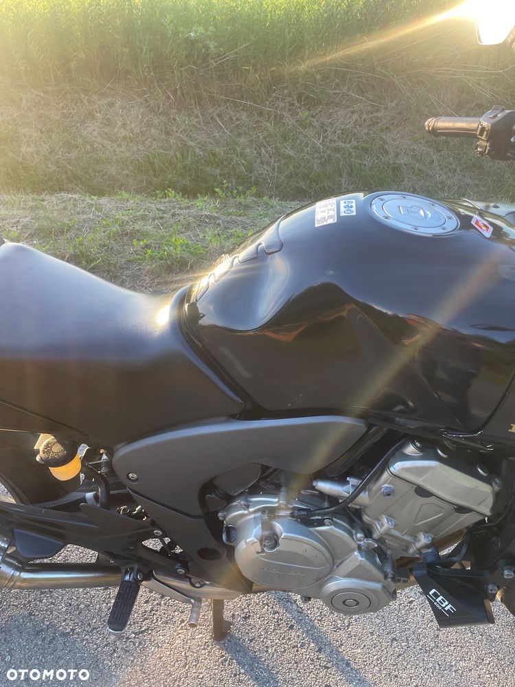 Honda CBF - 9