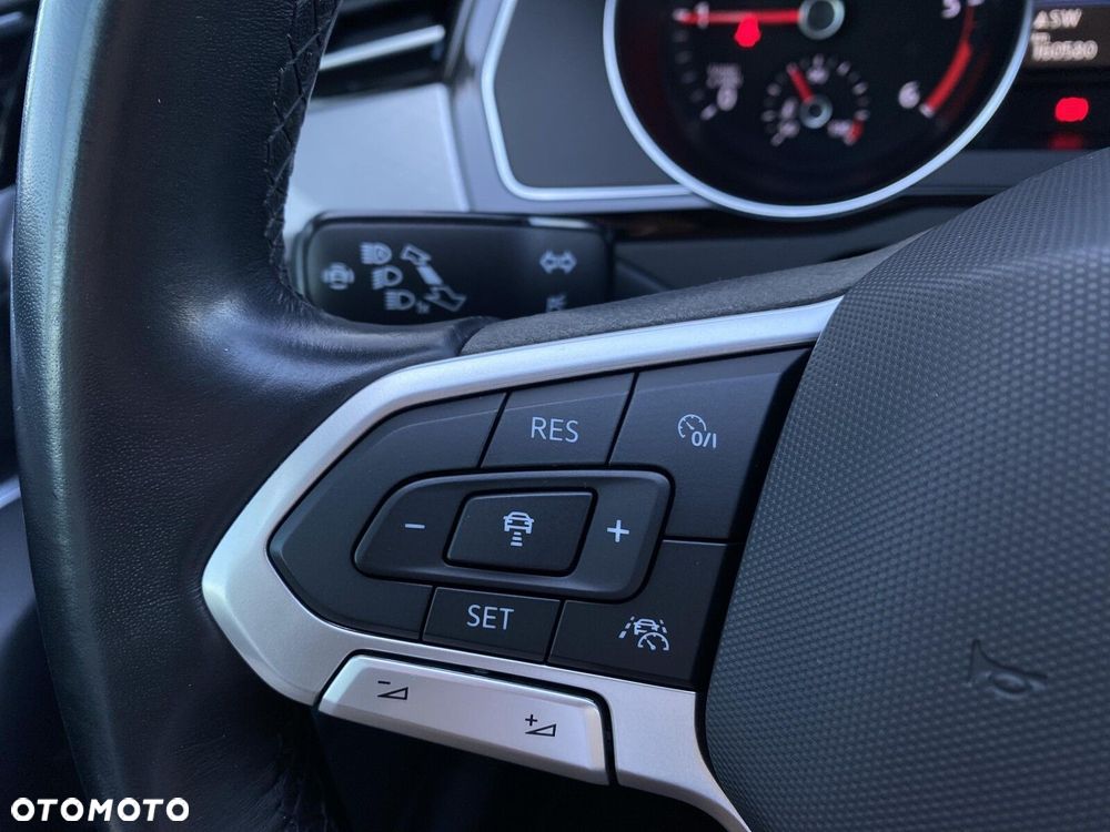 Volkswagen Passat Variant 2.0 TDI EVO Business - 15