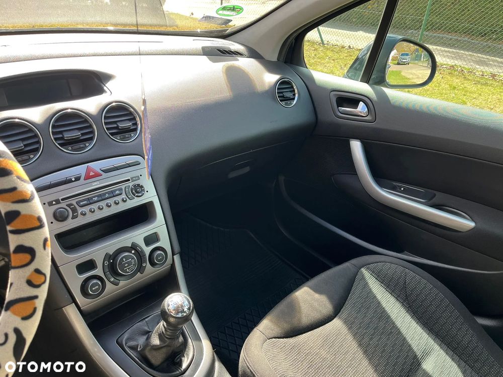 Peugeot 308 1.6 HDi Premium - 12