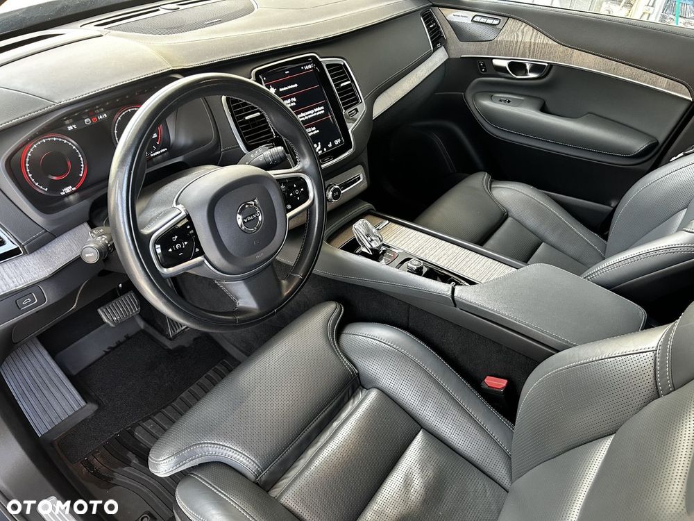 Volvo XC 90 - 11