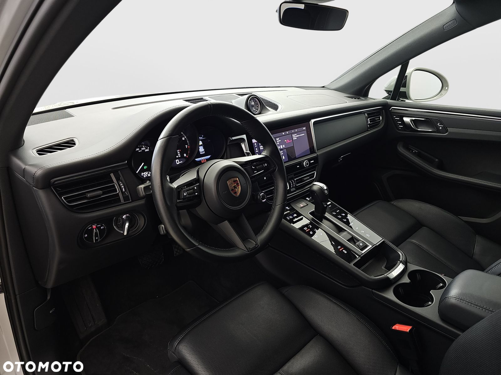 Porsche Macan T - 8