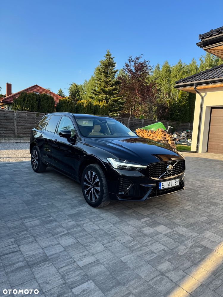 Volvo XC 60 B4 D AWD Plus Dark - 6