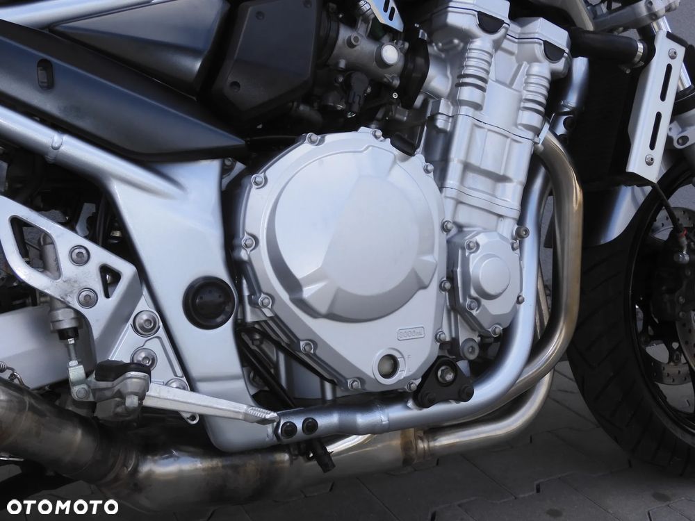 Suzuki Bandit - 10