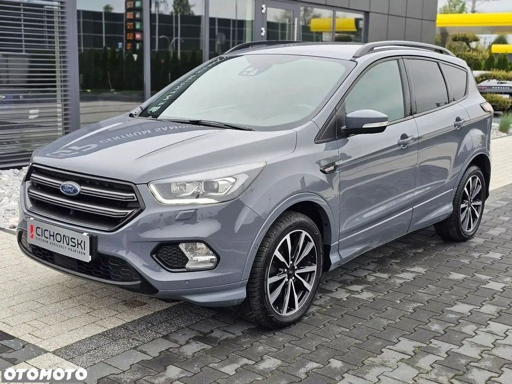 Ford Kuga 2.0 TDCi FWD ST-Line - 38