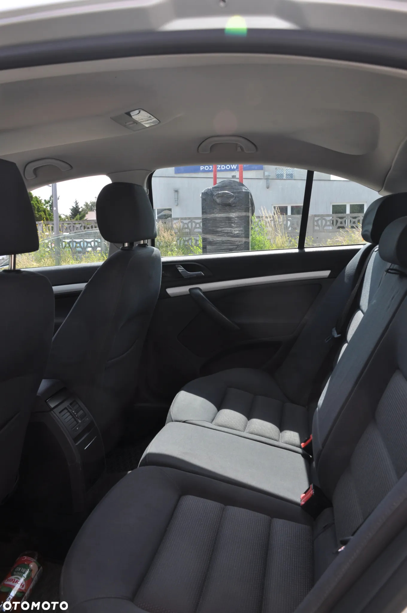 Skoda Octavia 1.6 Classic - 11