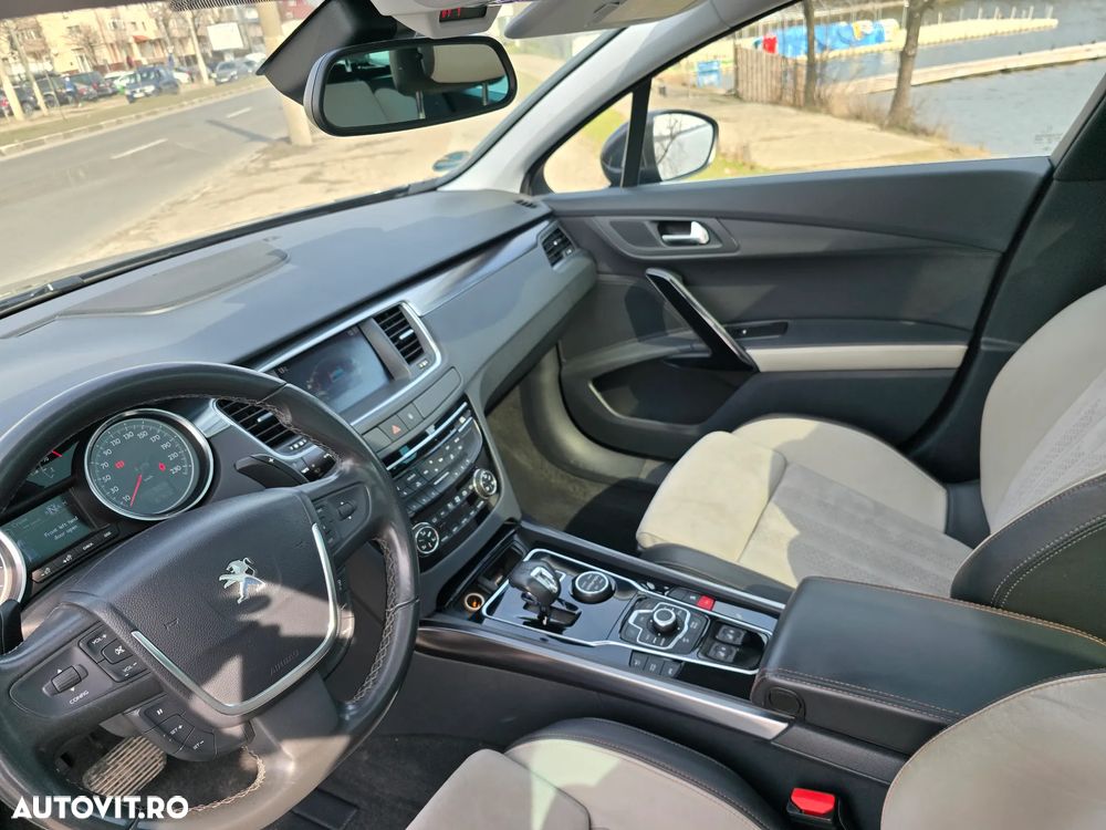 Peugeot 508 2.0 HDi FAP BMP Hybrid4 - 11