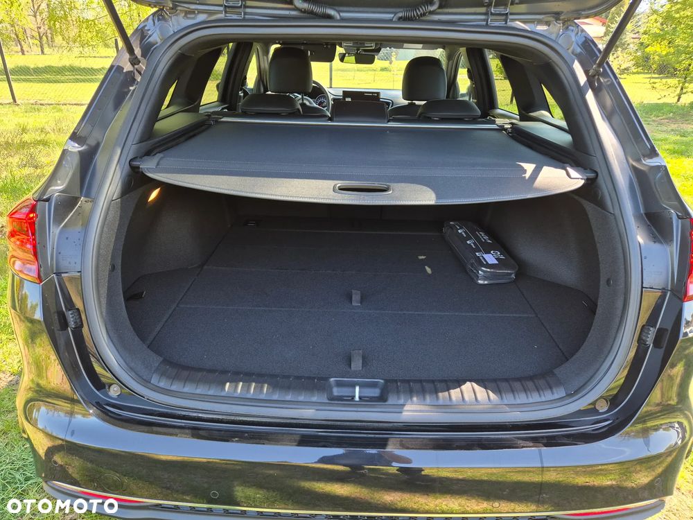Kia Ceed - 10