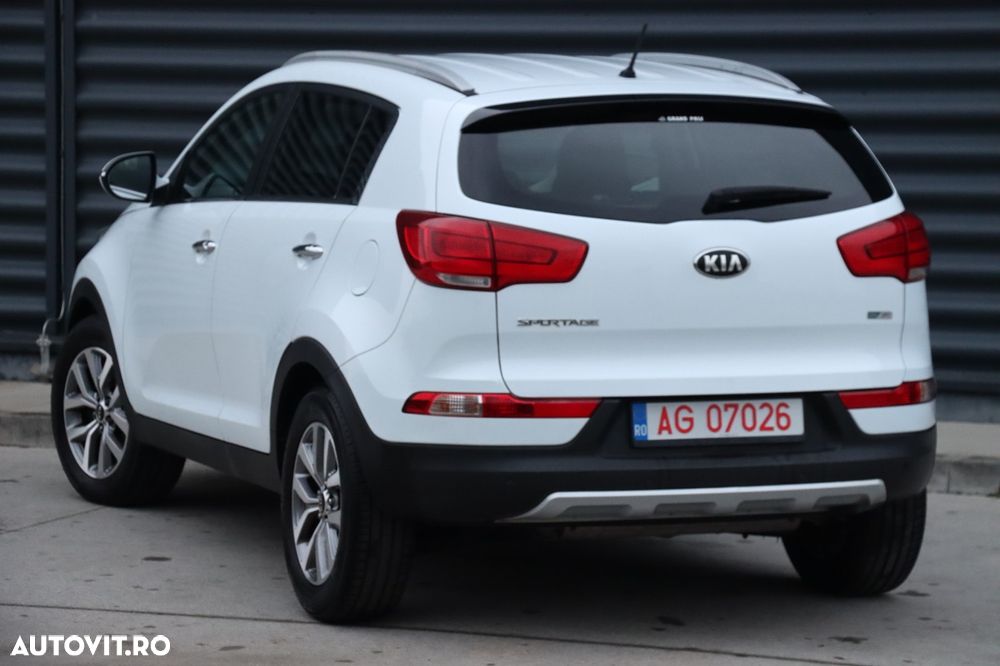 Kia Sportage 1.6 GSL MT 4x2 PREMIUM - 10