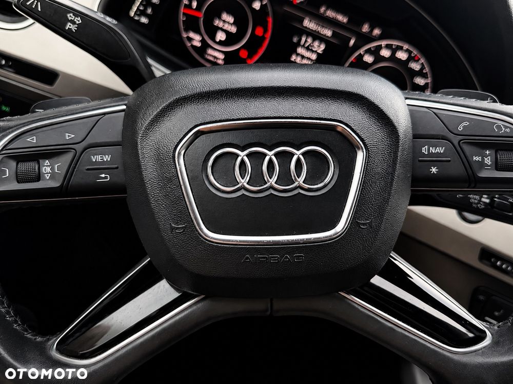Audi Q7 - 3