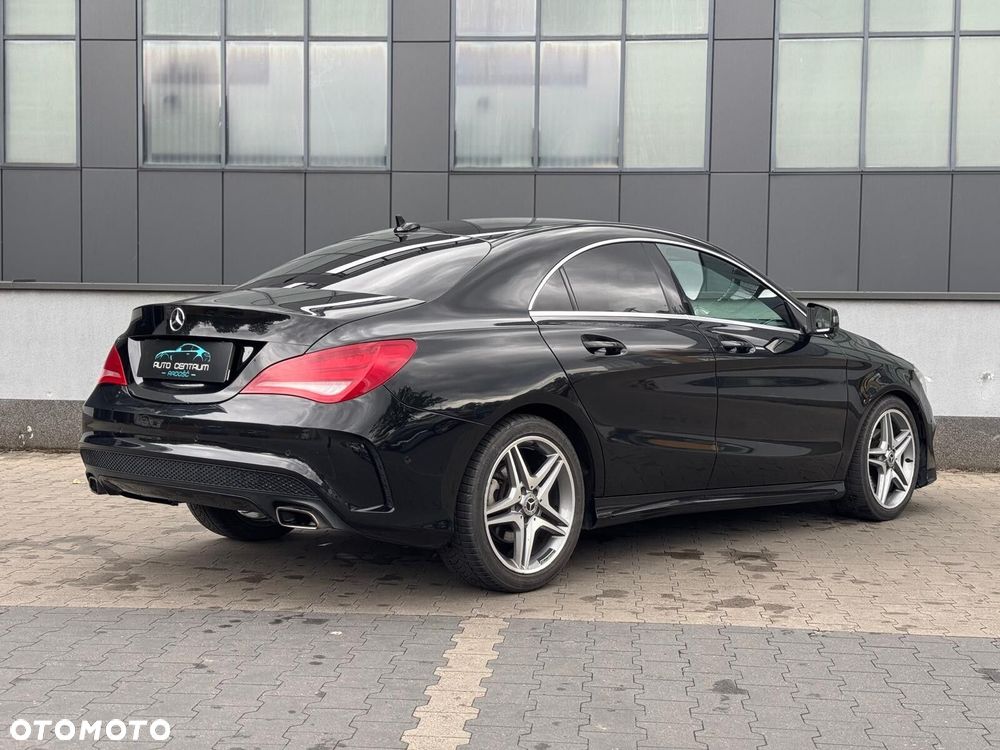 Mercedes-Benz CLA 200 7G-DCT AMG Line - 14