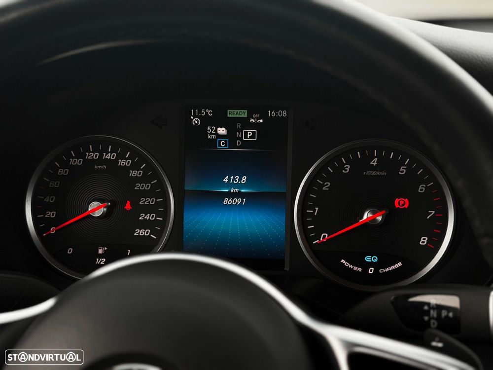 Mercedes-Benz GLC 300 e Coupé 4Matic - 24