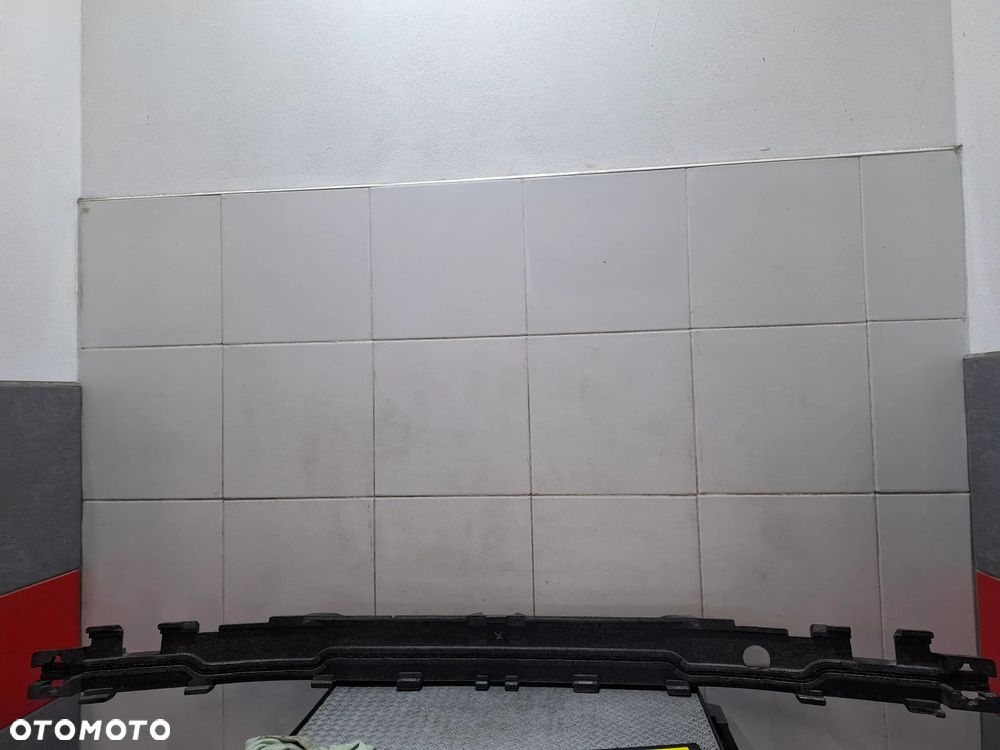 Absorber zderzaka przód BMW 2 F45 2015 rok - 5