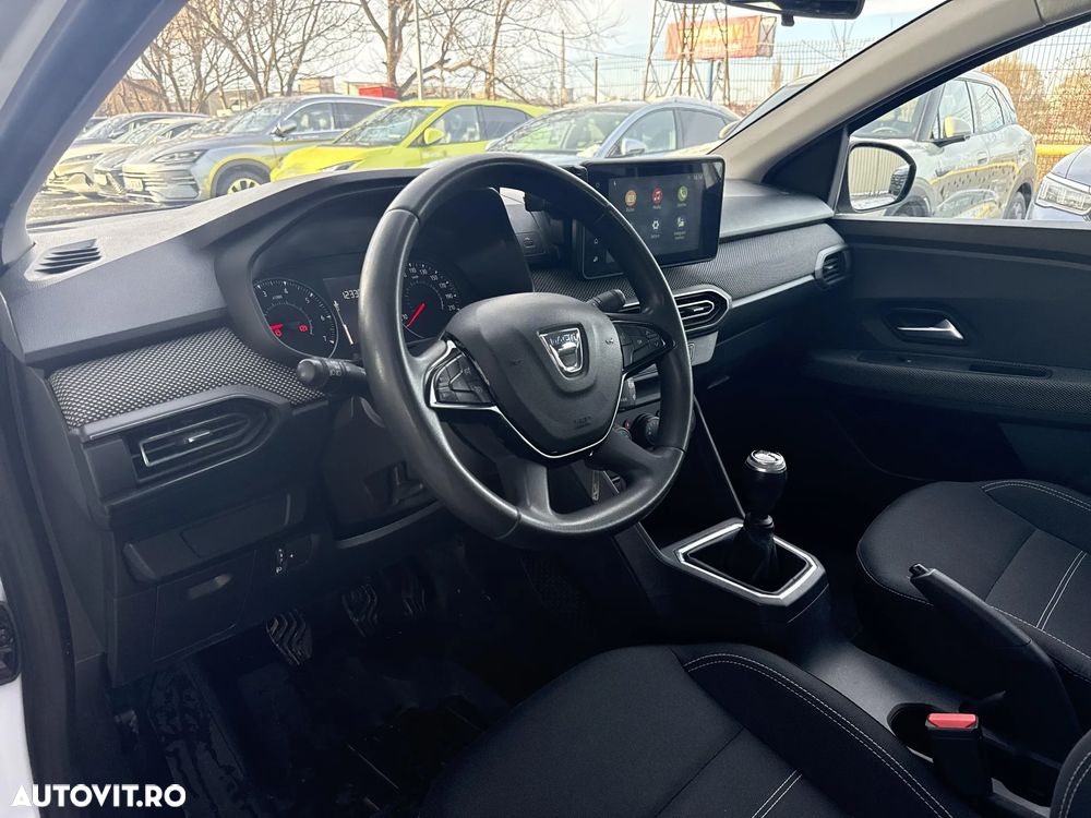 Dacia Logan TCe 90 MT6 Comfort - 9