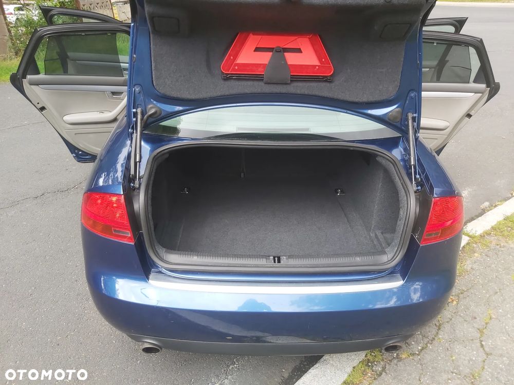 Audi A4 Limousine 1.8 T - 25