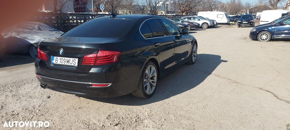 BMW Seria 5 530d xDrive AT - 5