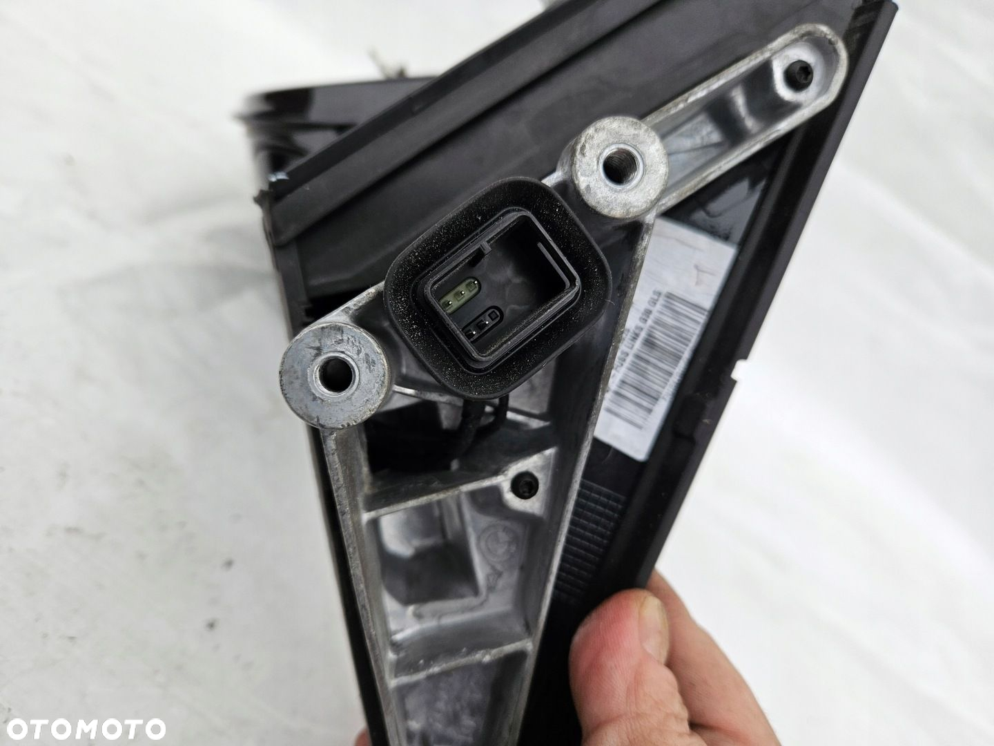 LUSTERKO BMW G30 G31 F0184101U66B LEWE 5 pin - 14